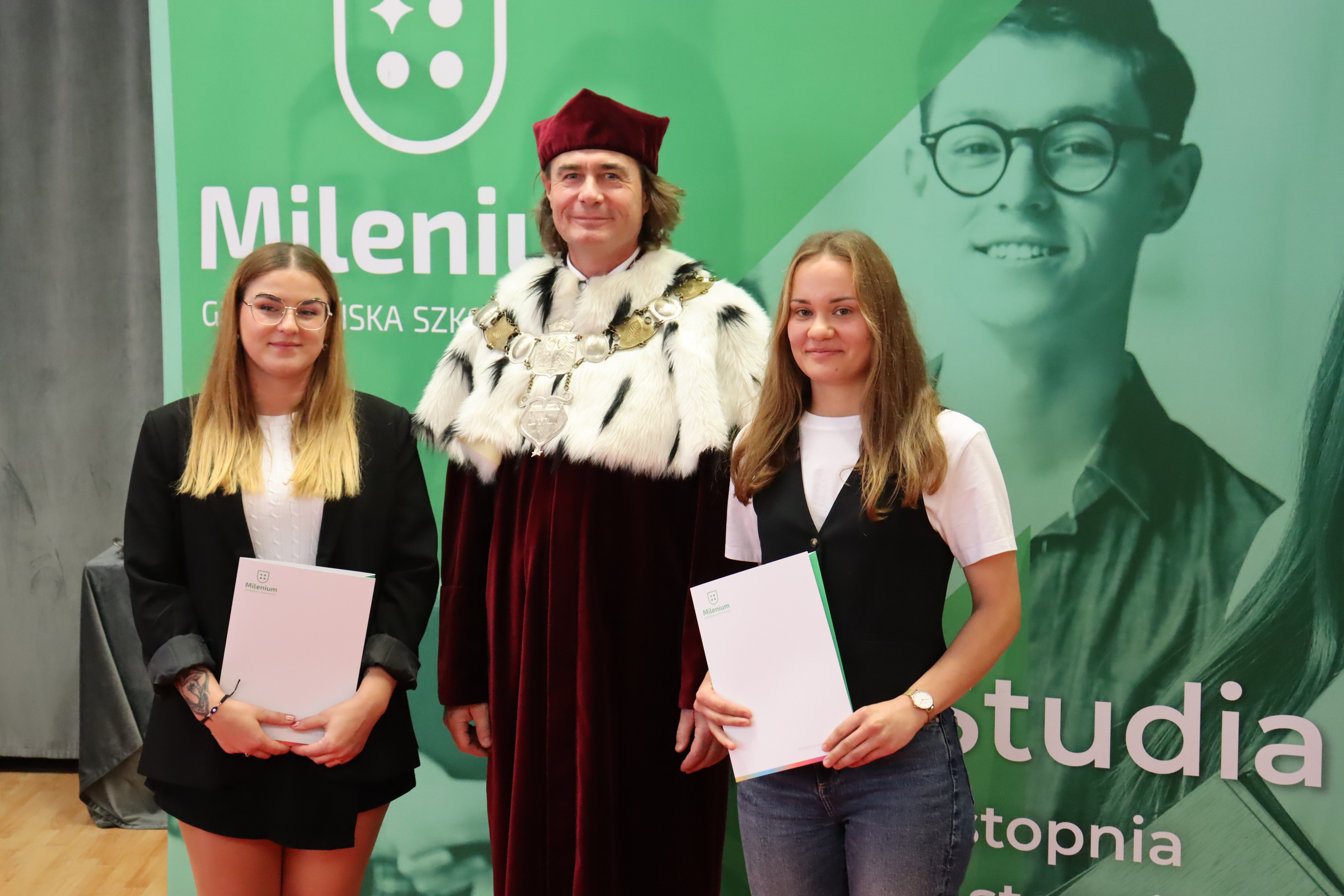 Wyróżnieni studenci przez Rektora GSW Milenium